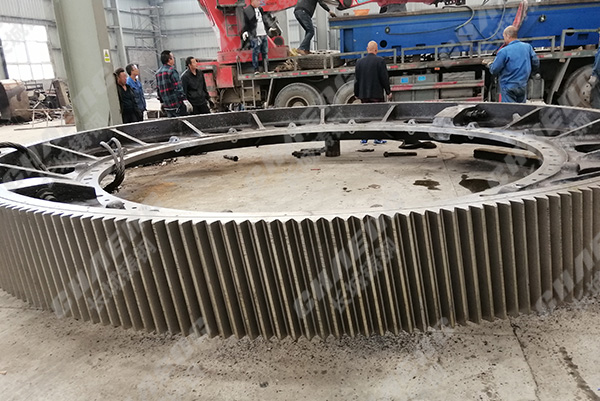 铸钢件加工厂的大齿轮是怎么保证其质量的？