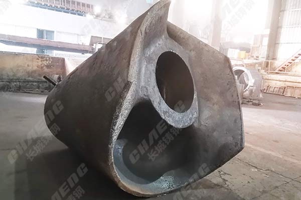 河南大型铸钢件铸造厂家是怎样生产船用艉柱铸钢件的？